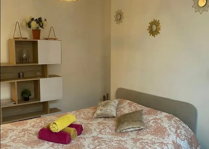 Centre Apartment *