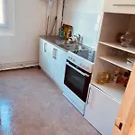 Centre *